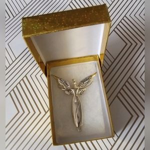 Guardian Angel Pin Brooch for Grandmothers